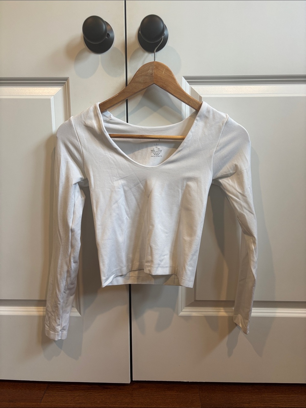 Long-Sleeve White Scoop Neck Women’s Top